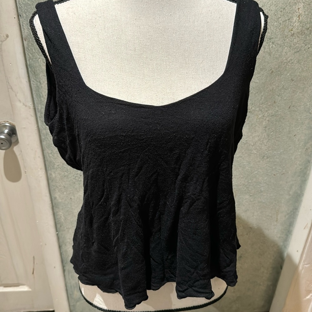 Black Guess open back tank top